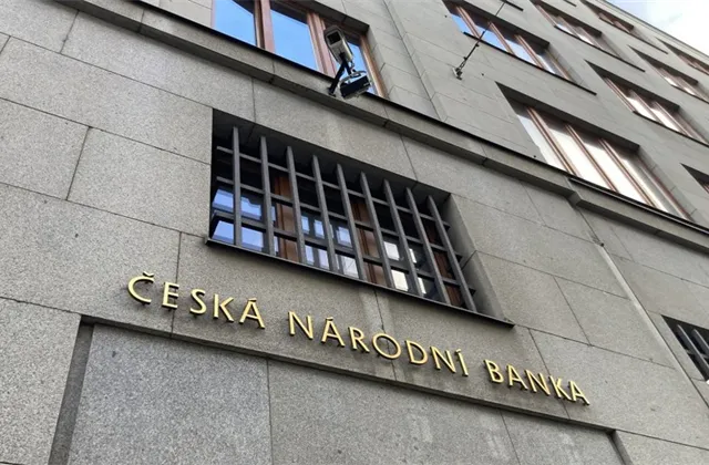 ČNB na únorovém zasedání snížila základní úrokovou sazbu o půl procentního bodu na 6,25 %