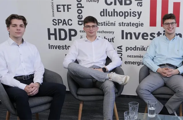Nejmladší portfoliomanažeři na českém trhu: Jak investují a co už se naučili o akciích i ekonomice?