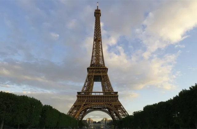 Morgan Stanley: Kupujte ve slevě francouzské akcie, politické riziko po volbách zmizí