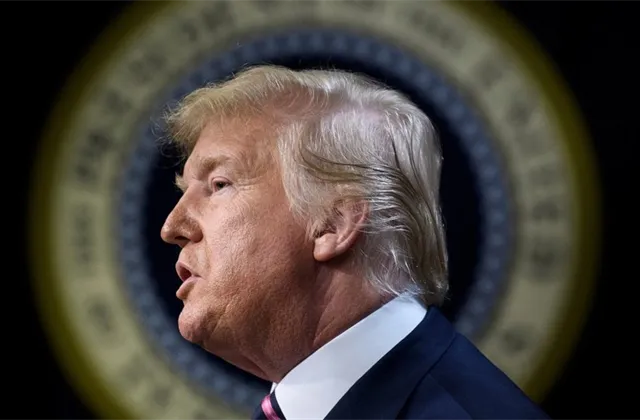 SLEDOVALI JSME: Prezidentské volby ovládl Donald Trump, investoři na Wall Street jeho úspěch přijali s nadšením