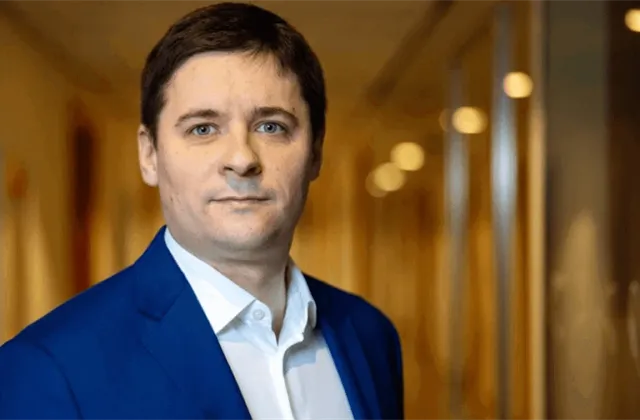 Aktivní versus pasivní správa fondů. Ty aktivně řízené čekají zajímavé roky, říká Alexandr Sarnavský z fondu Triatleta