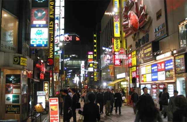 Libra vůči jenu: Býčí trend naráží na rezistenci. Co čekat dále?