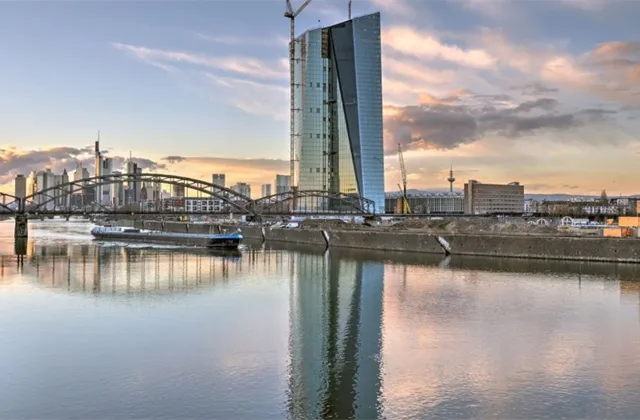 ECB znovu snížila úrokové sazby, Christine Lagardeová vyjádřila obavy z fragmentace mezinárodního obchodu