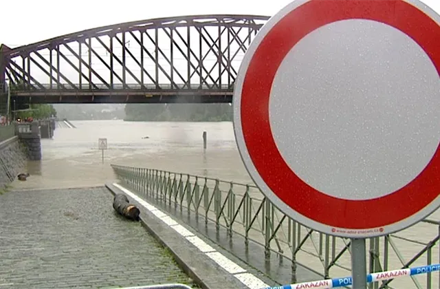 Povodně v ČR: Dopady na ekonomiku a akcie