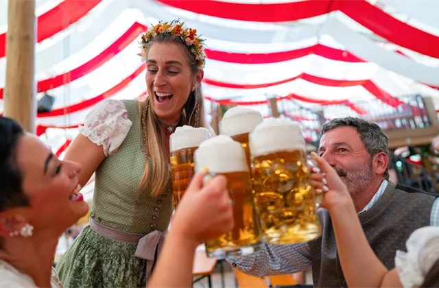 Oktoberfest, pivo, Německo - ilustrační foto