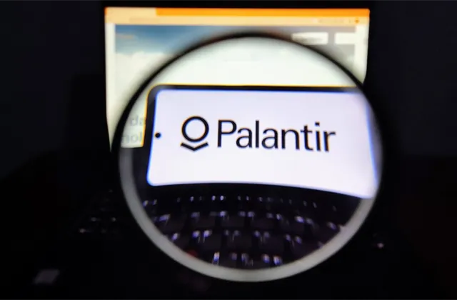 Palantir ve třetím čtvrtletí překonal odhady a zlepšil výhled na zbytek roku