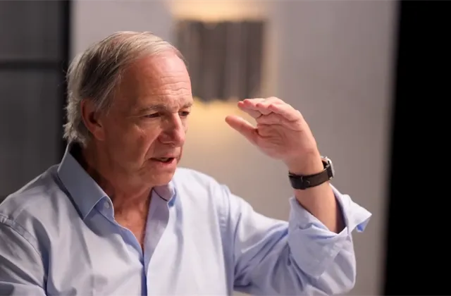 Dalio znovu varuje: AI boom je v rané fázi bubliny, investoři by se měli soustředit na ziskové firmy