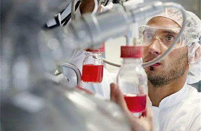 Výsledky Roche za 1H2013: Zisk na akcii 7,58 CHF (odhad: 7,45 CHF)