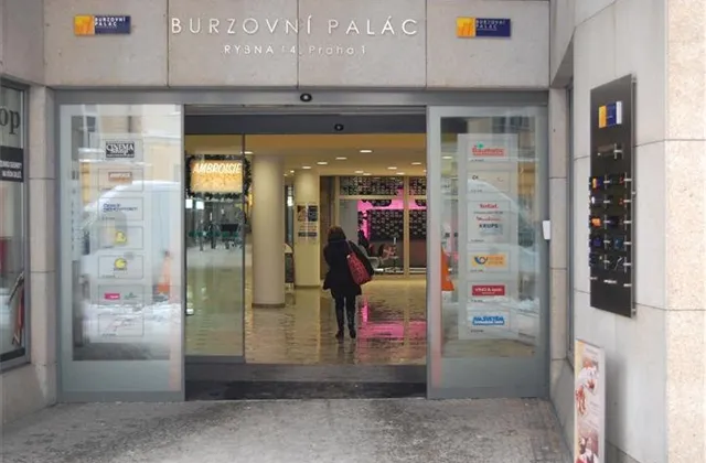 Co čekat od akcií Pegasu, NWR a Philip Morris