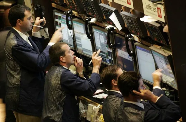 Jak může výsledková sezóna pomoci investorům při nedostatku informací?