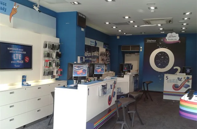 Hospodářské noviny: Jednání mezi Telefónikou a PPF o prodeji české Telefóniky jsou v pokročilé fázi