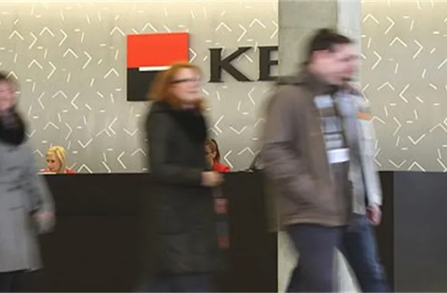 Barclays snižuje doporučení z "overweight" na "equalweight" na akcie Komerční banky