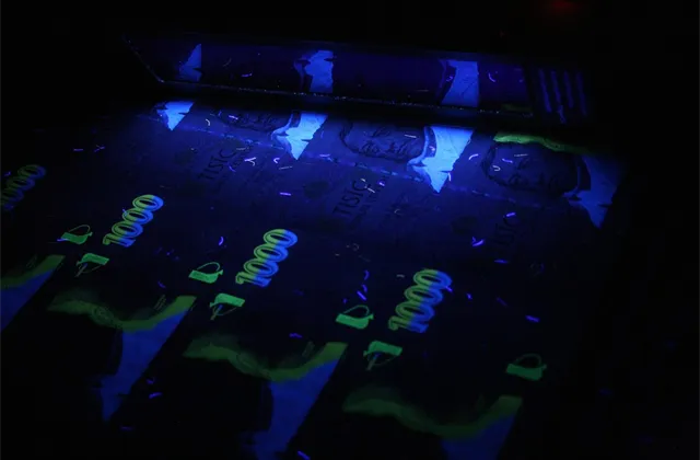 Proti komu vlastně intervenovala ČNB?