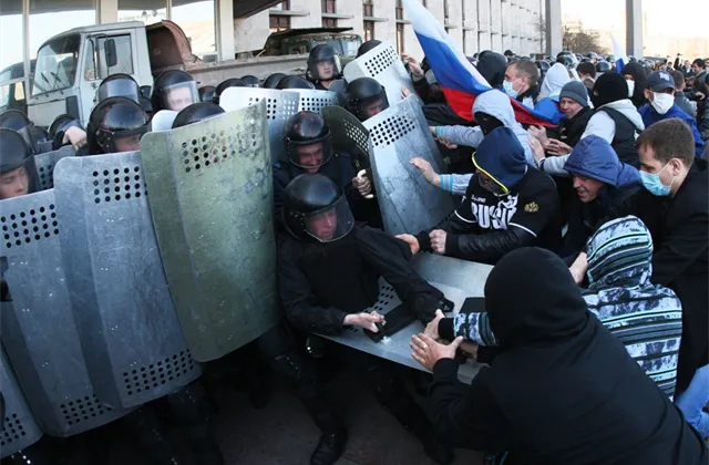 Ukrajina zahajuje rozsáhlou operaci proti separatistům