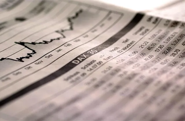 Aleš Michl (Raiffeisenbank): S akciemi neotřese válka, ale ztráta důvěry