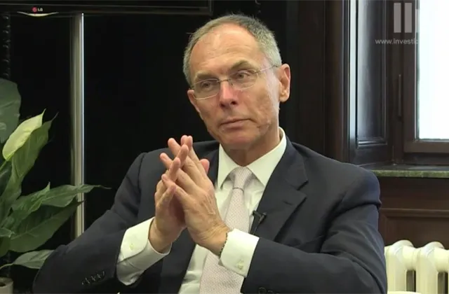 60:40 pro další růst: Krize neskončila, varuje Švejnar