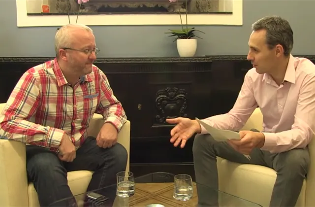 Od kapitálových trhů dávám při osobním investování ruce pryč, říká šéf Student Agency