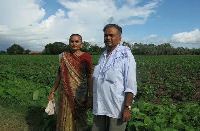 Indie: Index nákupních manažerů ve zpracovatelském sektoru v červenci vzrostl na 53 bodů z 51,5 bodu v červnu