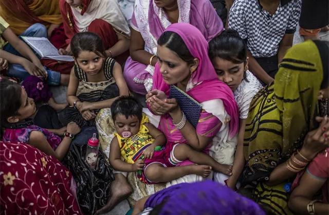 Inflace v Indii v červenci zrychlila na 7,96 % meziročně z 7,31 % v červnu (odhad: 7,4 %)