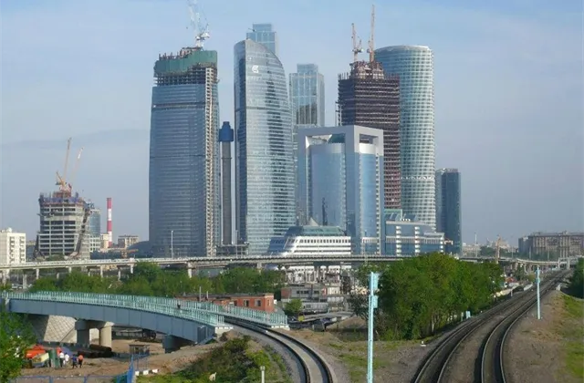 Ruské ministerstvo financí popírá, že by země uvažovala o zavedení kapitálových kontrol