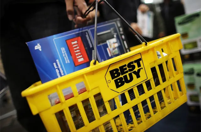 Web světově největšího prodejce elektroniky Best Buy postihl výpadek