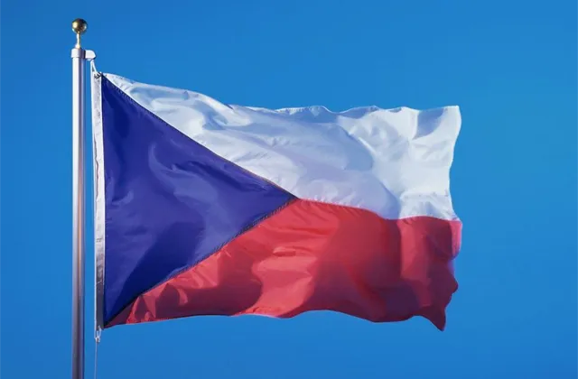 Poslanci dali šanci finanční ústavě proti nadměrnému zadlužování