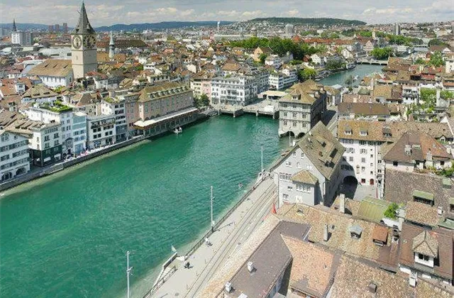 Policie obdržela varování před bombovým útokem na kongrese FIFA v Curychu