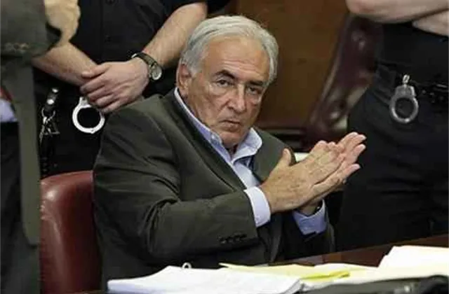 Strauss-Kahn se na kuplířství nepodílel, rozhodl soud