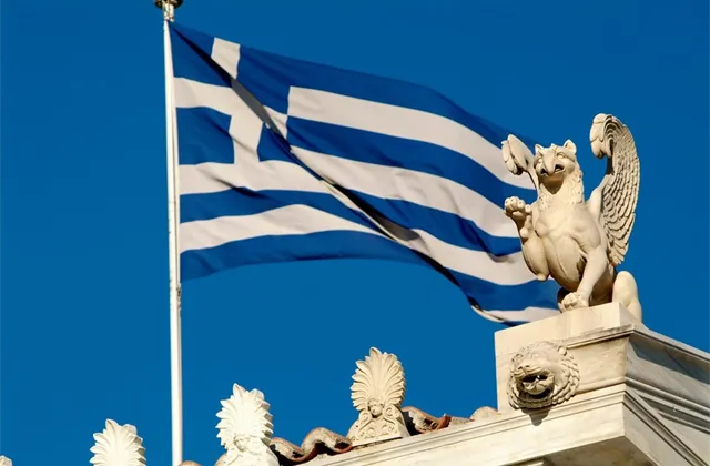 Výhled na nový obchodní týden: Řecko musí do středy schválit další reformy, výsledky reportují Apple nebo Microsoft a v ČR Unipetrol