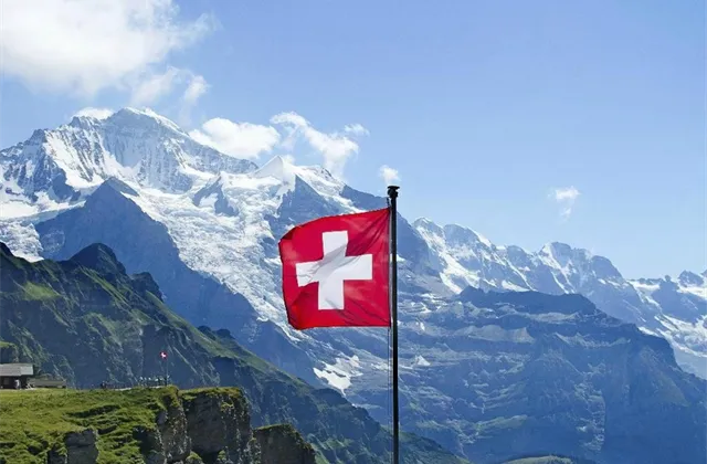 Čokoláda, banky a byznys: Vítejte v zemi helvétského kříže