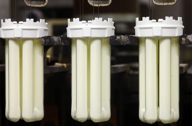 Analytici: Ceny elektřiny a plynu by příští rok růst neměly