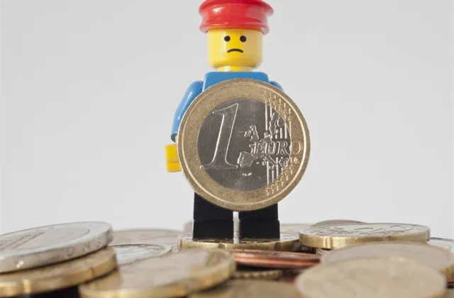 Ranní info z trhů ErsteCB 27.11.2015