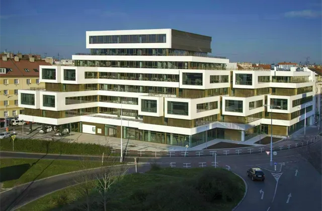 Komerční nemovitosti: Kam se trh posunul od roku 2007 a co čekat v dalších letech?