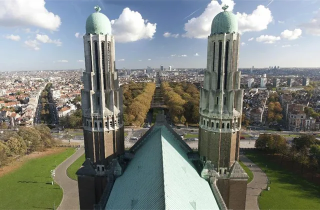 V Bruselu pokračuje summit EU, dnes o terorismu a hospodářství