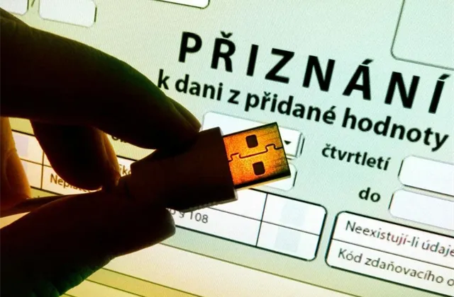 Vánoční dárek od Babiše: Změny v daňové oblasti se v roce 2016 dotknou více než půl milionu českých plátců DPH