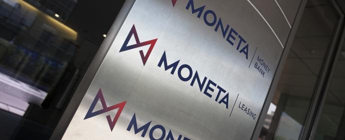 MONETA Money Bank - ilustrační foto