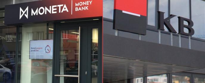 MONETA Money Bank a Komerční banka - ilustrační foto