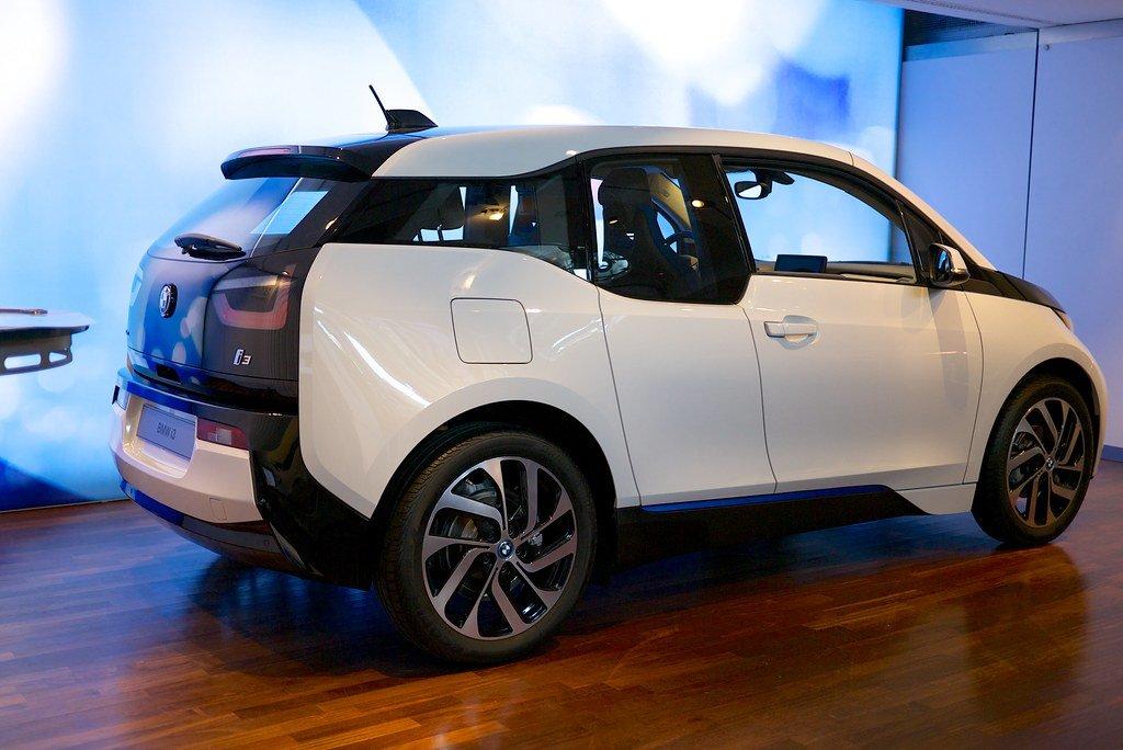 Vedení v elektromobilitě